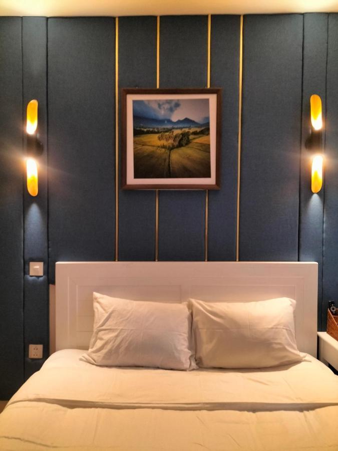 Bistro Hotel Grand World Phu Quoc Bagian luar foto
