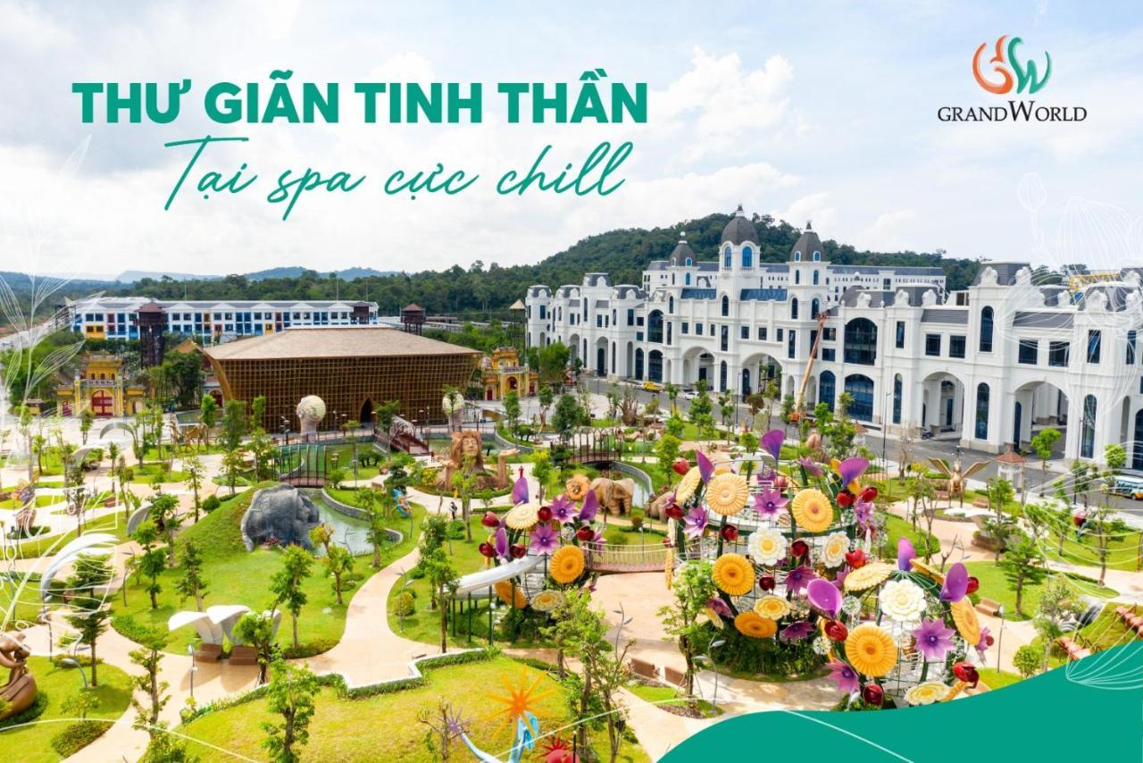 Bistro Hotel Grand World Phu Quoc Bagian luar foto